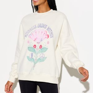 Grows Within Boyfriend Crew