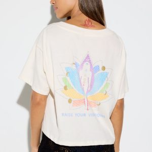 Feliz Short Sleeve V-Neck Tee