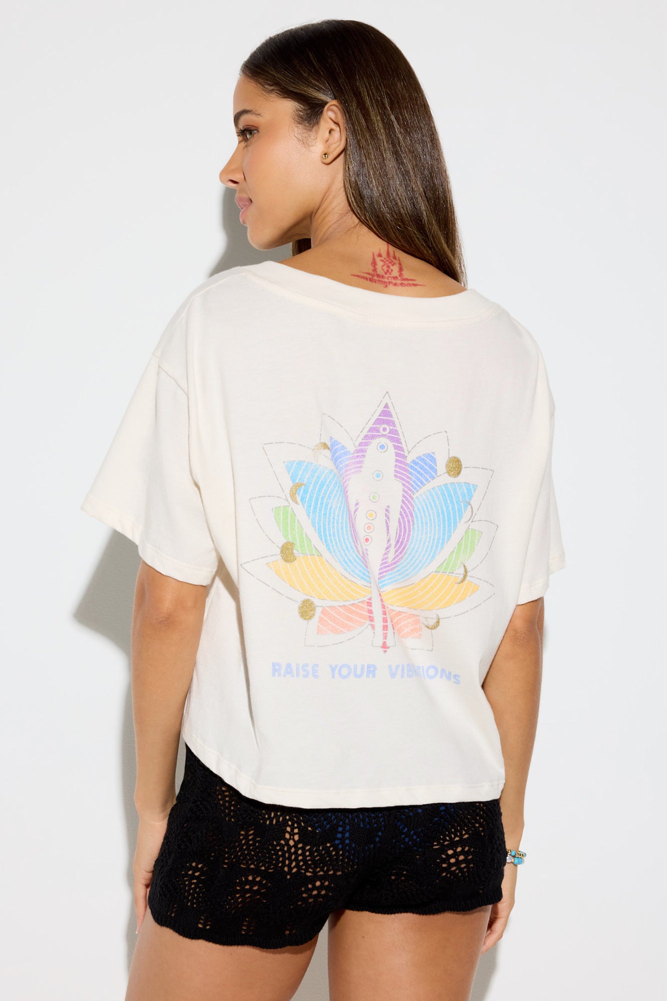 Feliz Short Sleeve V-Neck Tee