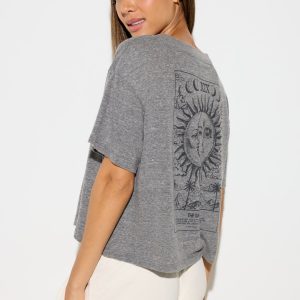 Felize Short Sleeve V-Neck Tee