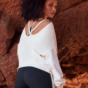 Elysian Pull Over